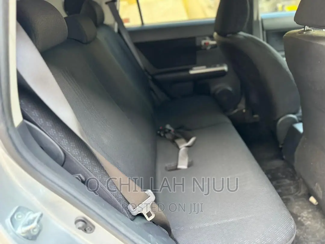 Toyota Corolla Rumion 2009 Silver