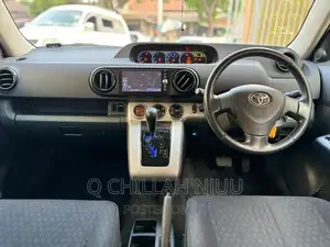 Toyota Corolla Rumion 2009 Silver