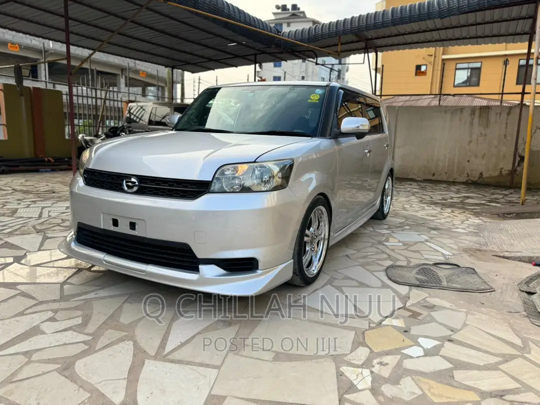 Toyota Corolla Rumion 2009 Silver