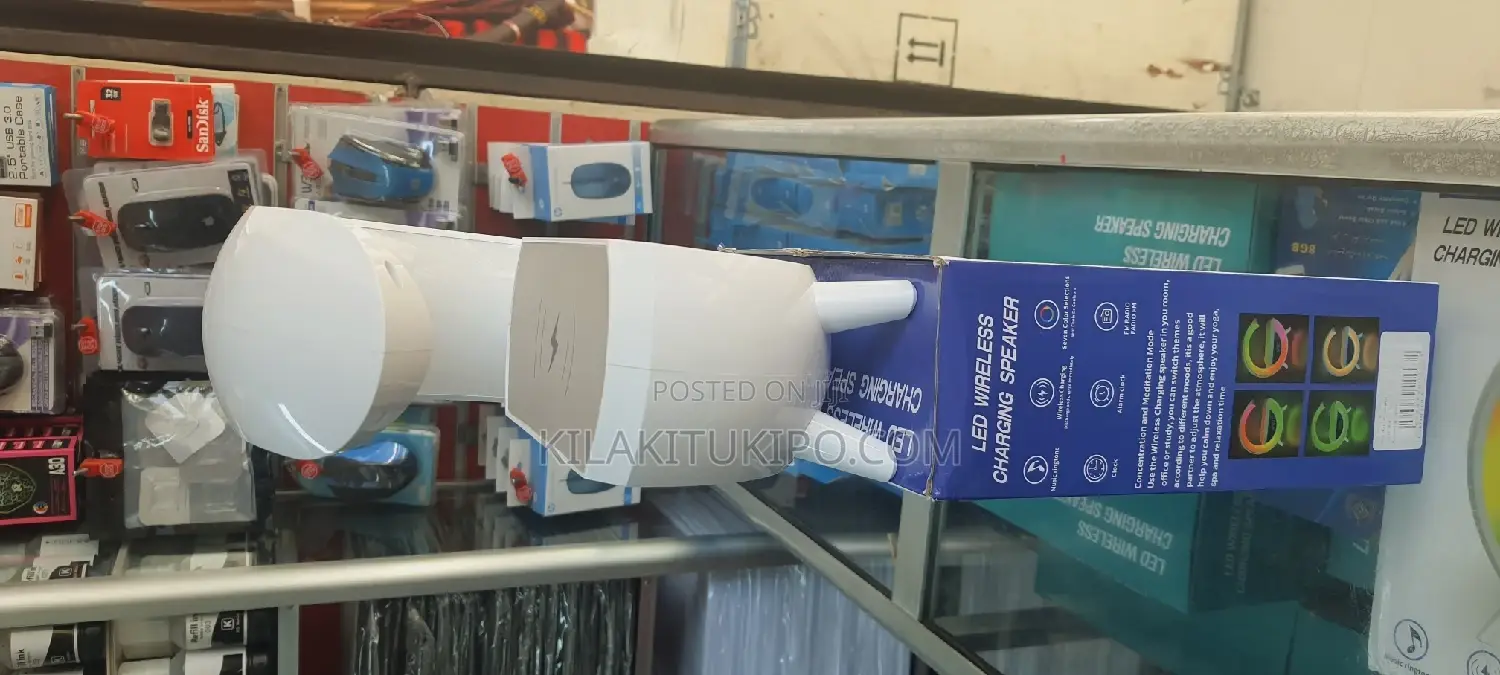 LED Wireless Charging Speaker Bt3401