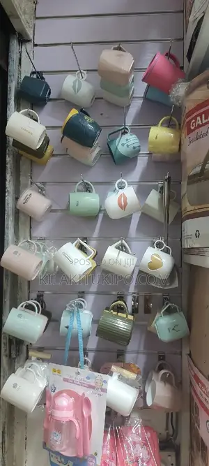 Heavy Classic Plastic Cups