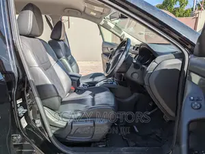 Nissan X-Trail 2014 Black