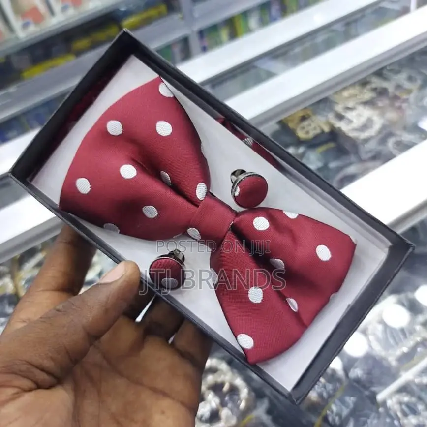 Classic Men's Tie