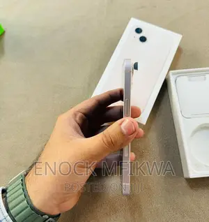 New Apple iPhone 13 128 GB White