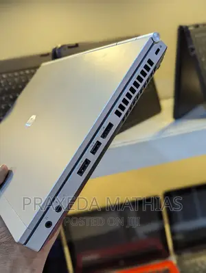 Laptop HP EliteBook 8470P 4GB Intel Core I7 HDD 500GB
