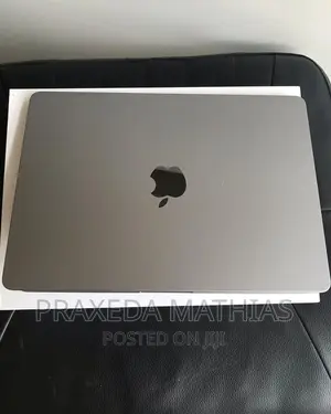 Laptop Apple MacBook Air 2022 M2 8GB Apple M2 SSD 256GB