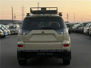 Mitsubishi Outlander 2011 Brown