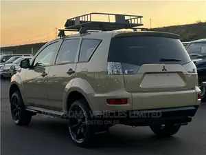 Mitsubishi Outlander 2011 Brown
