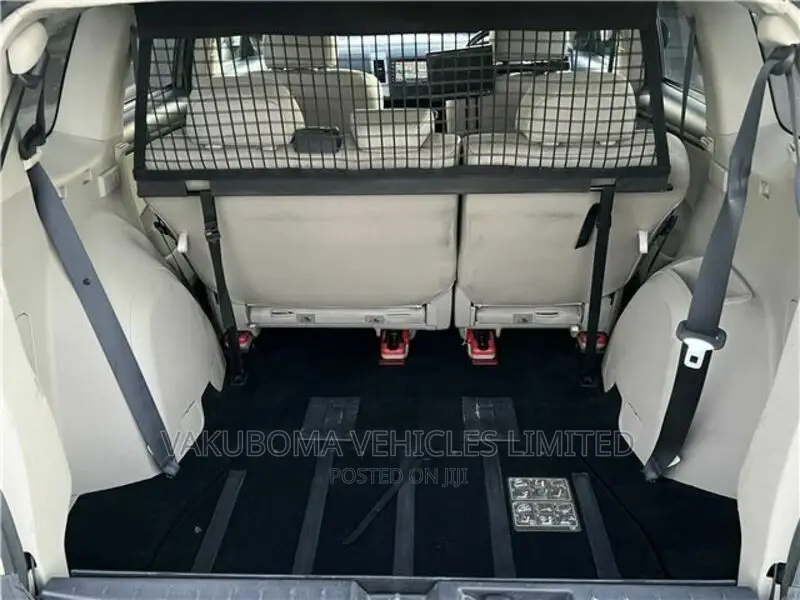 Mitsubishi Outlander 2011 Brown