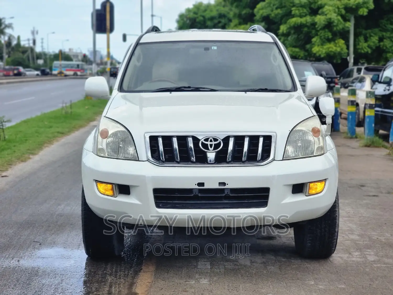 Toyota Land Cruiser Prado 2007 White