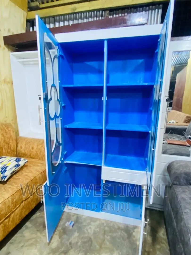 Kabati Milango Miwili Ya Vyombo Zinapatikana.