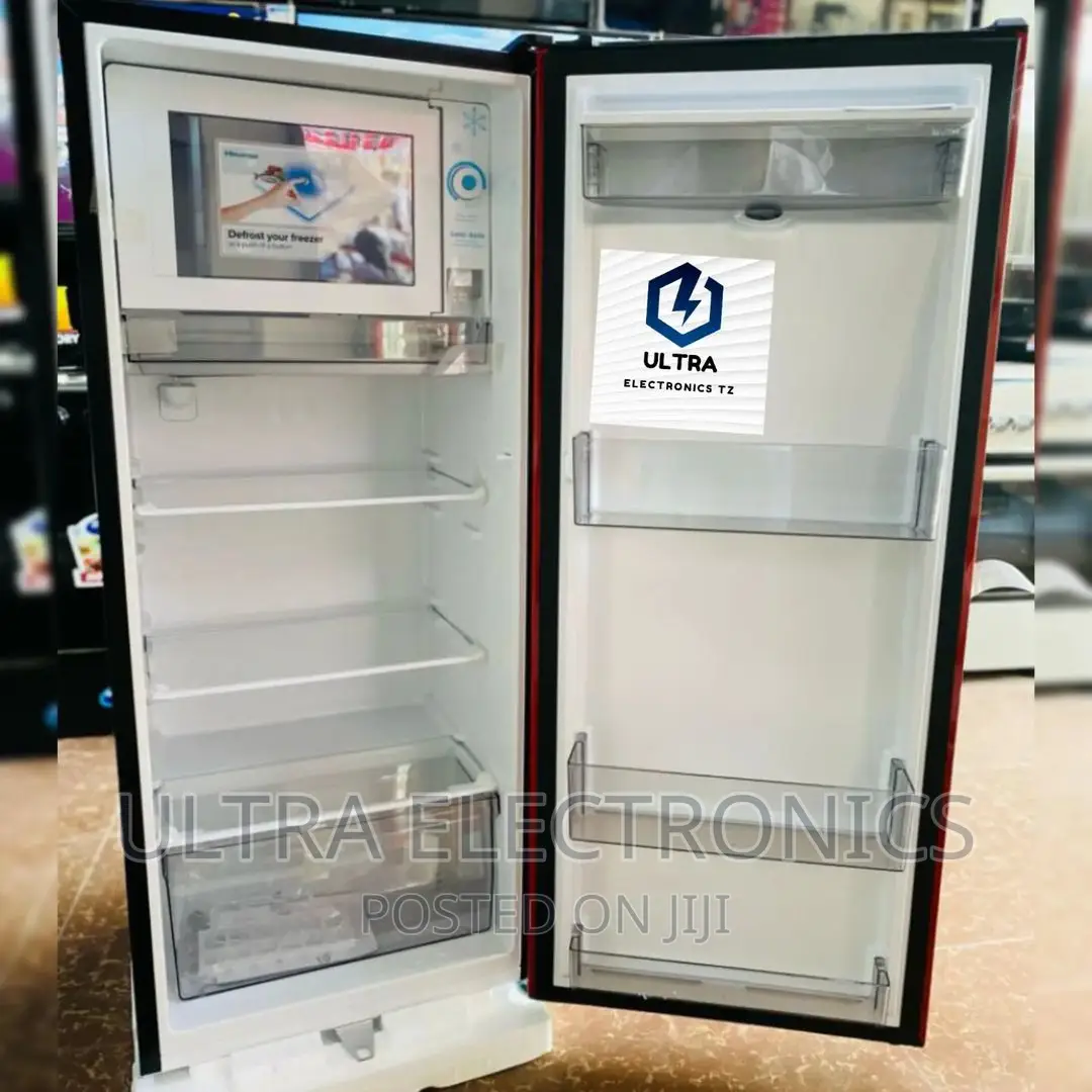 Hisense Fridge With Water Dispenser Yenye Lita 176