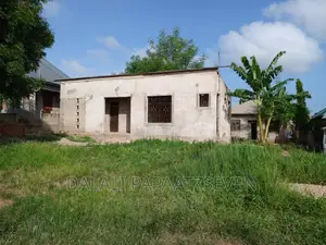 3bdrm House in Dalalipapaatzseven, Kinondoni for sale