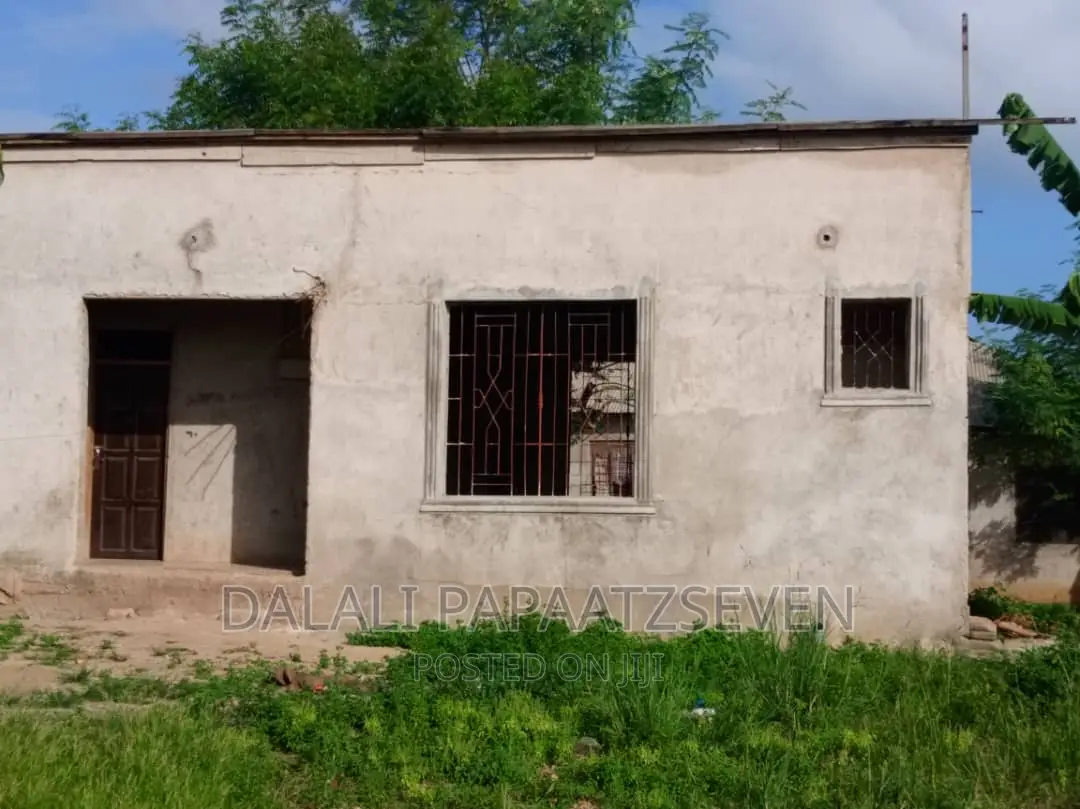 3bdrm House in Dalalipapaatzseven, Kinondoni for sale