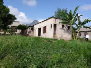 3bdrm House in Dalalipapaatzseven, Kinondoni for sale