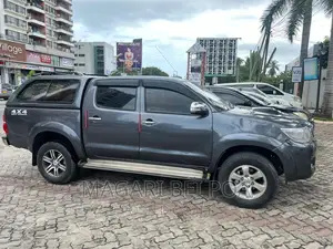 Toyota Hilux 2009 Black
