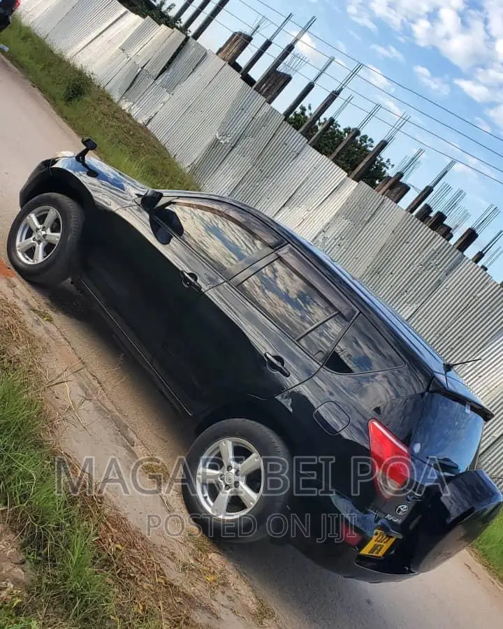 Toyota RAV4 2005 Black