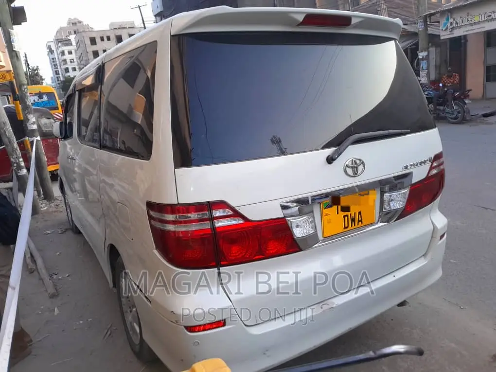 Toyota Alphard 2006 White