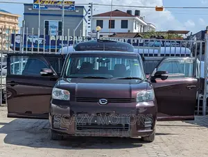 Toyota Corolla Rumion 2011