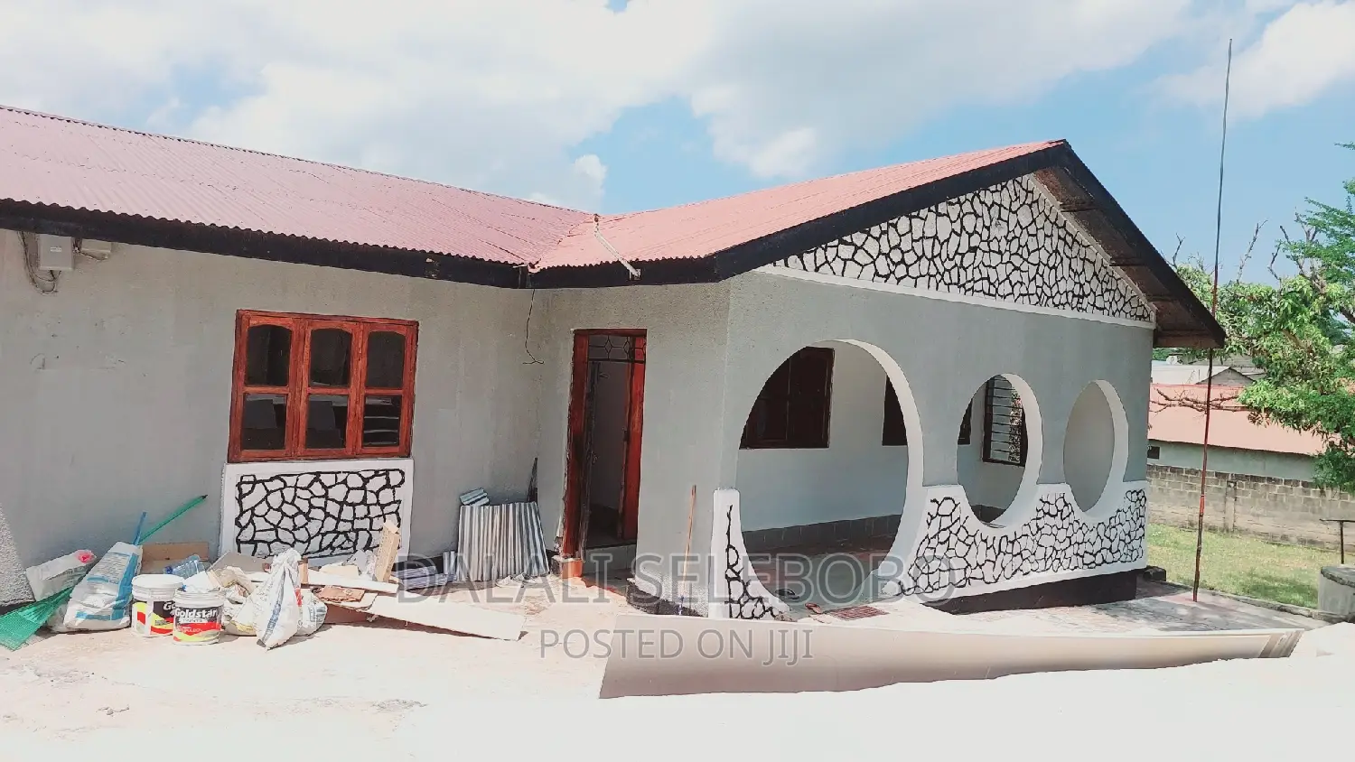3bdrm Bungalow in Kimara Coner for rent