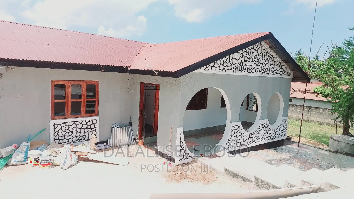 3bdrm Bungalow in Kimara Coner for rent