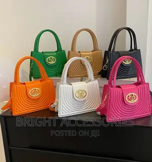 Handbag/ Pochi