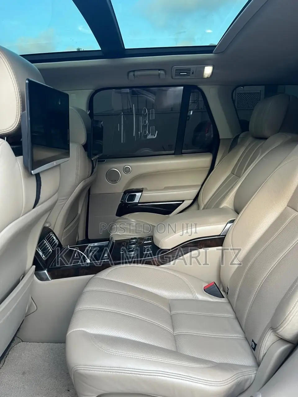 Land Rover Range Rover Vogue 2016 Red
