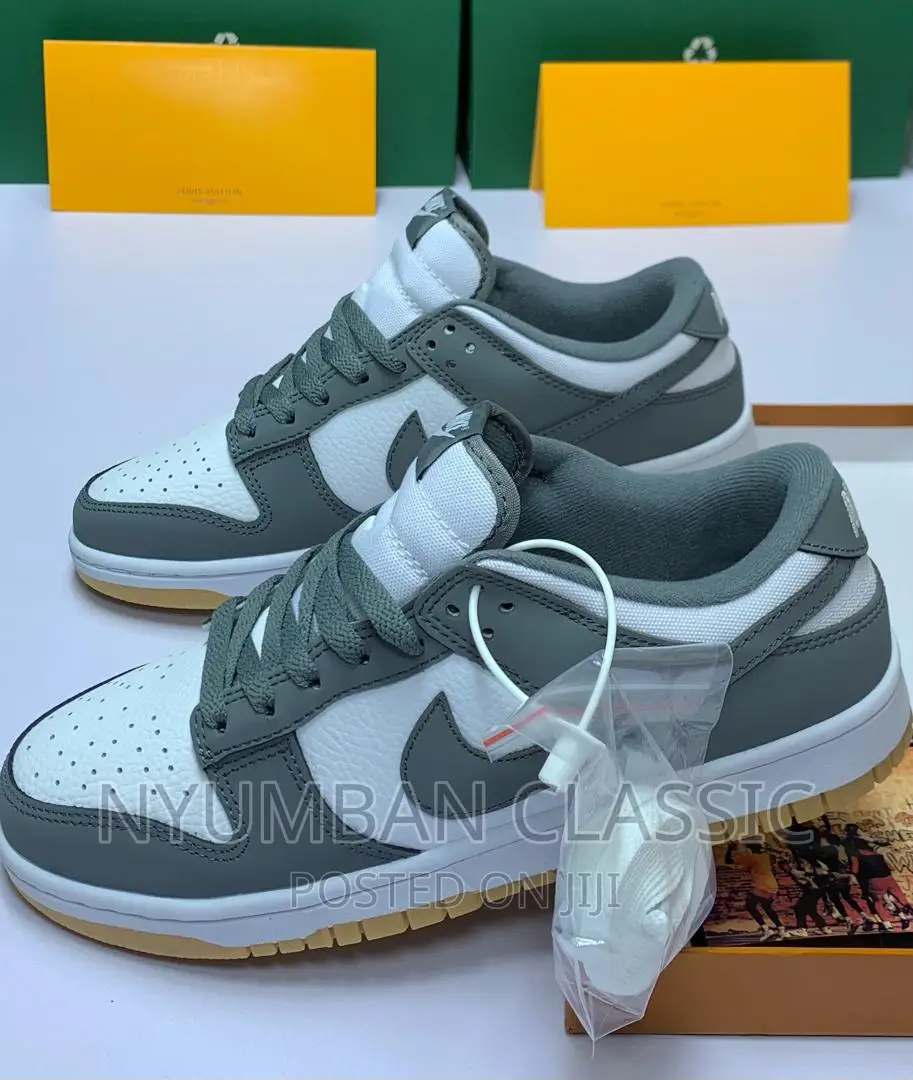 Nike Shoes Original