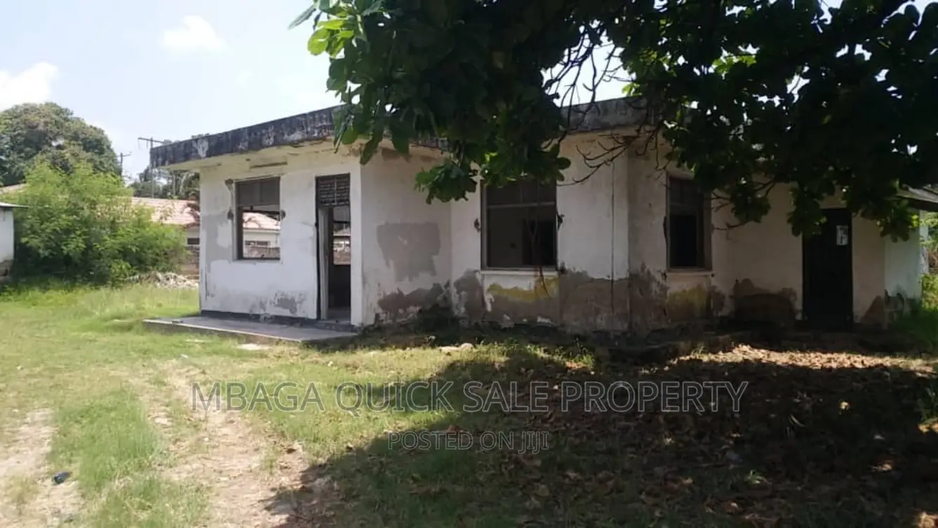 Plot for Sale at Regent Estate