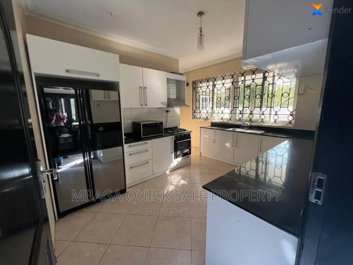 5bdrm Apartment in Mikocheni for rent