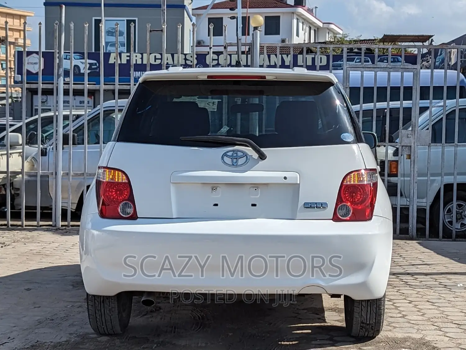 Toyota IST 2006 White