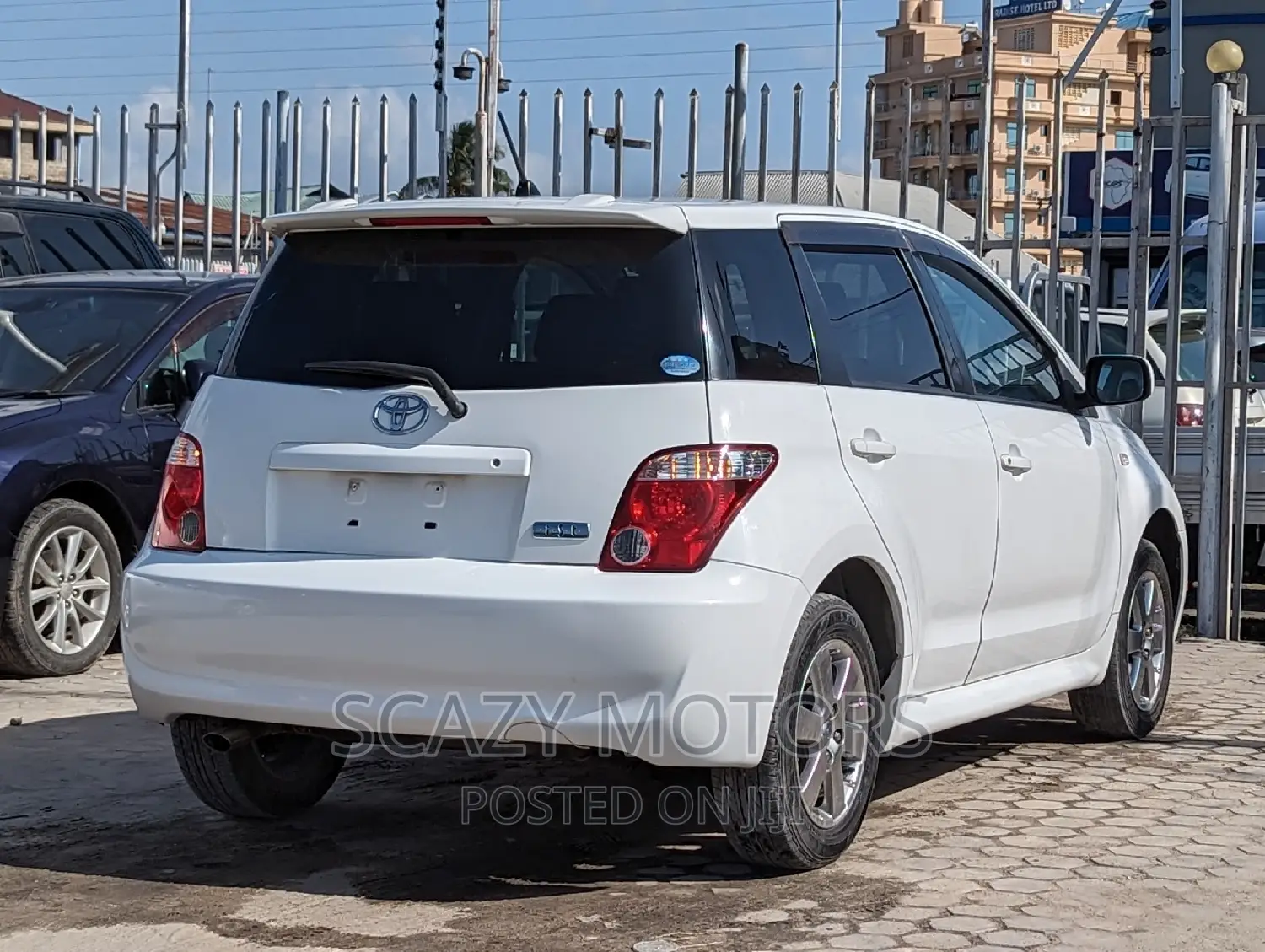 Toyota IST 2006 White
