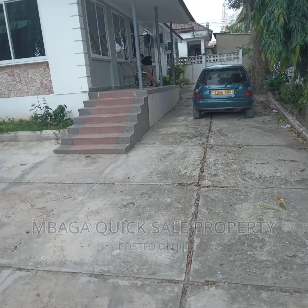 4bdrm House in Moroko, Kinondoni for rent