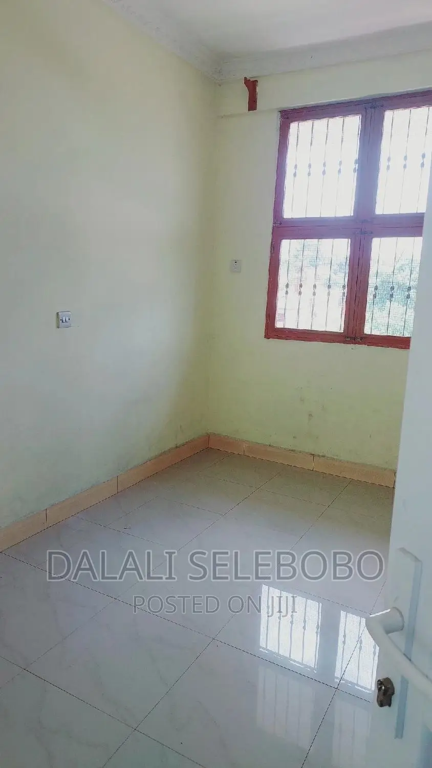 2bdrm Bungalow in Kimara Coner for rent