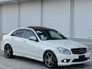 Mercedes-Benz C-Class 2008 Pearl