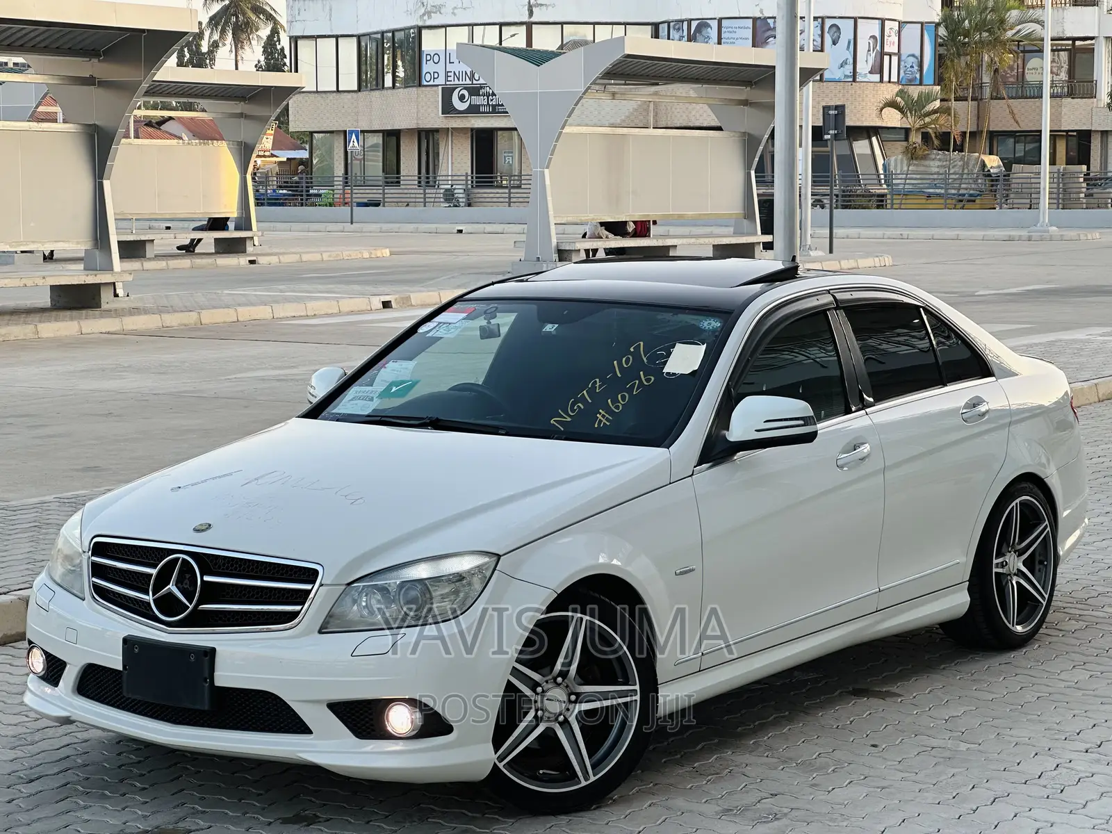 Mercedes-Benz C-Class 2008 Pearl