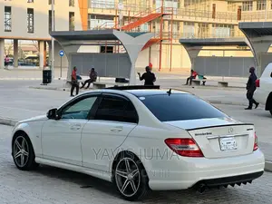 Mercedes-Benz C-Class 2008 Pearl