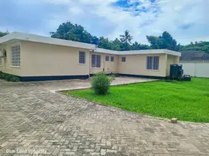Photo - 4bdrm House in Masaki for rent