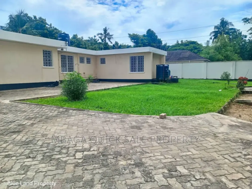 4bdrm House in Masaki for rent