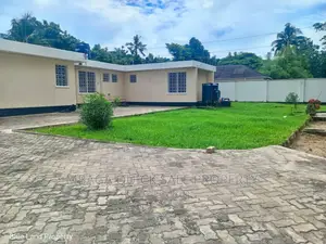 4bdrm House in Masaki for rent