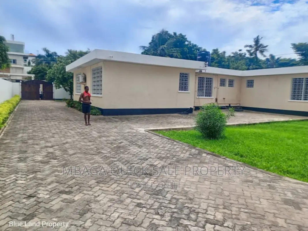 4bdrm House in Masaki for rent