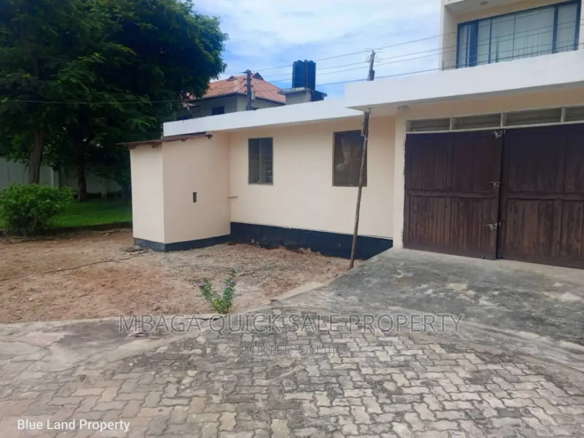4bdrm House in Masaki for rent