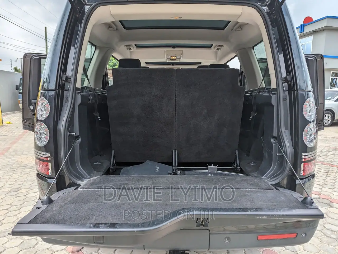 Land Rover Discovery 2014 Black