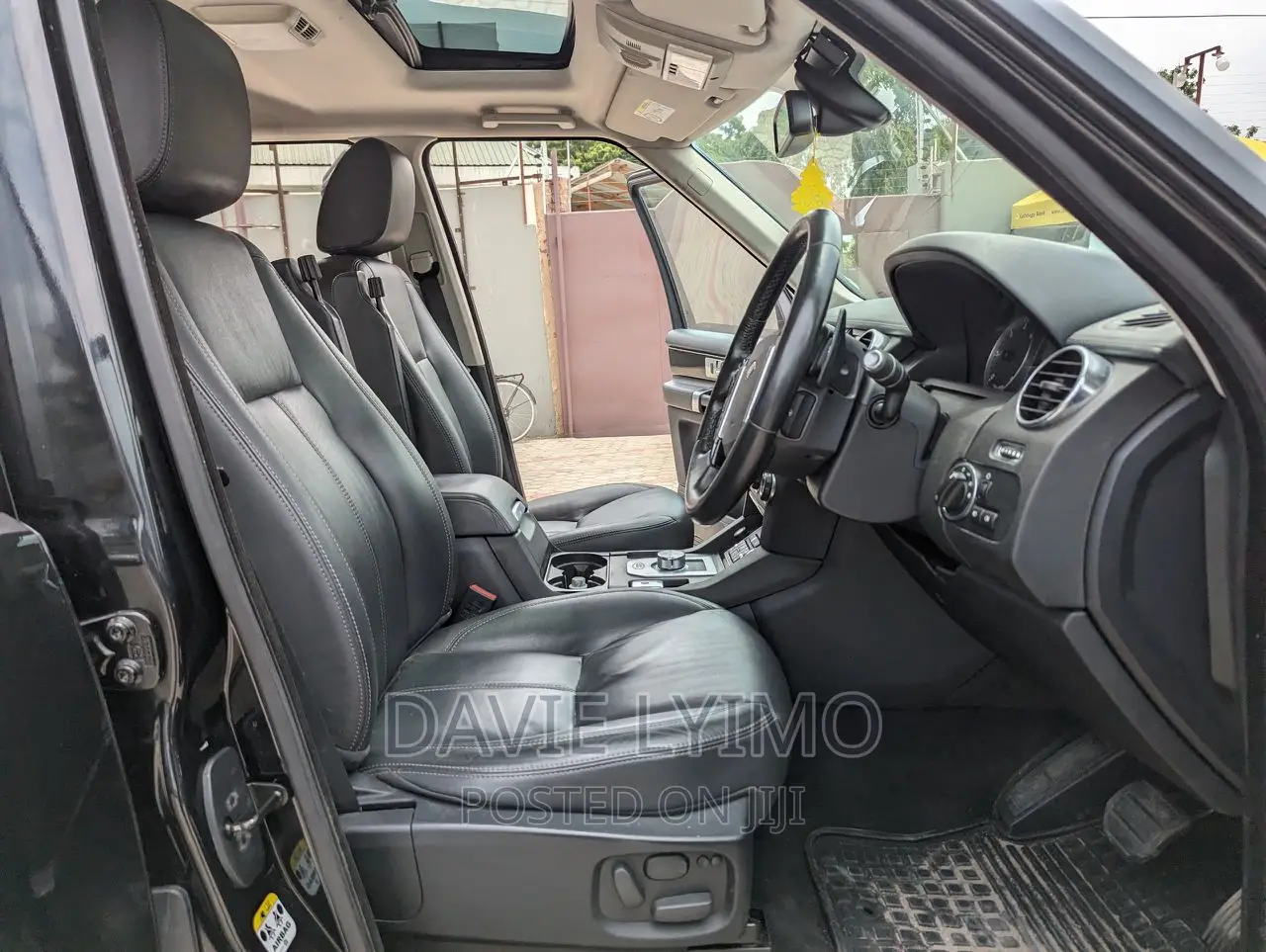 Land Rover Discovery 2014 Black
