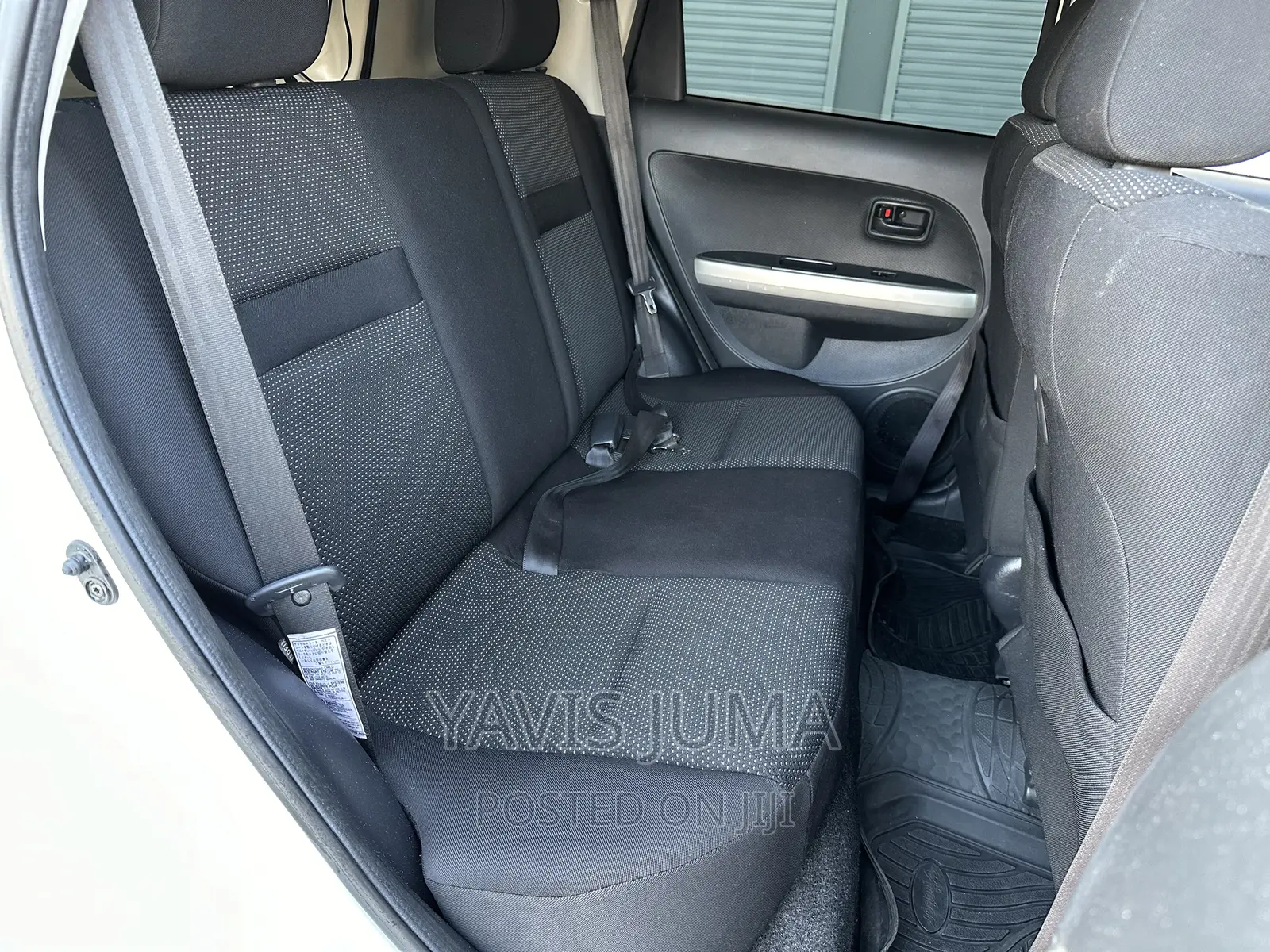 Toyota IST 2004 Pearl