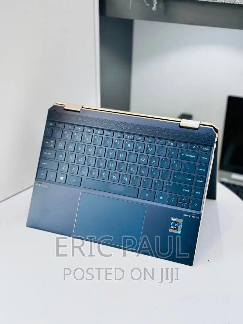New Laptop HP Spectre X360 15 32GB Intel Core i7 SSD 512GB