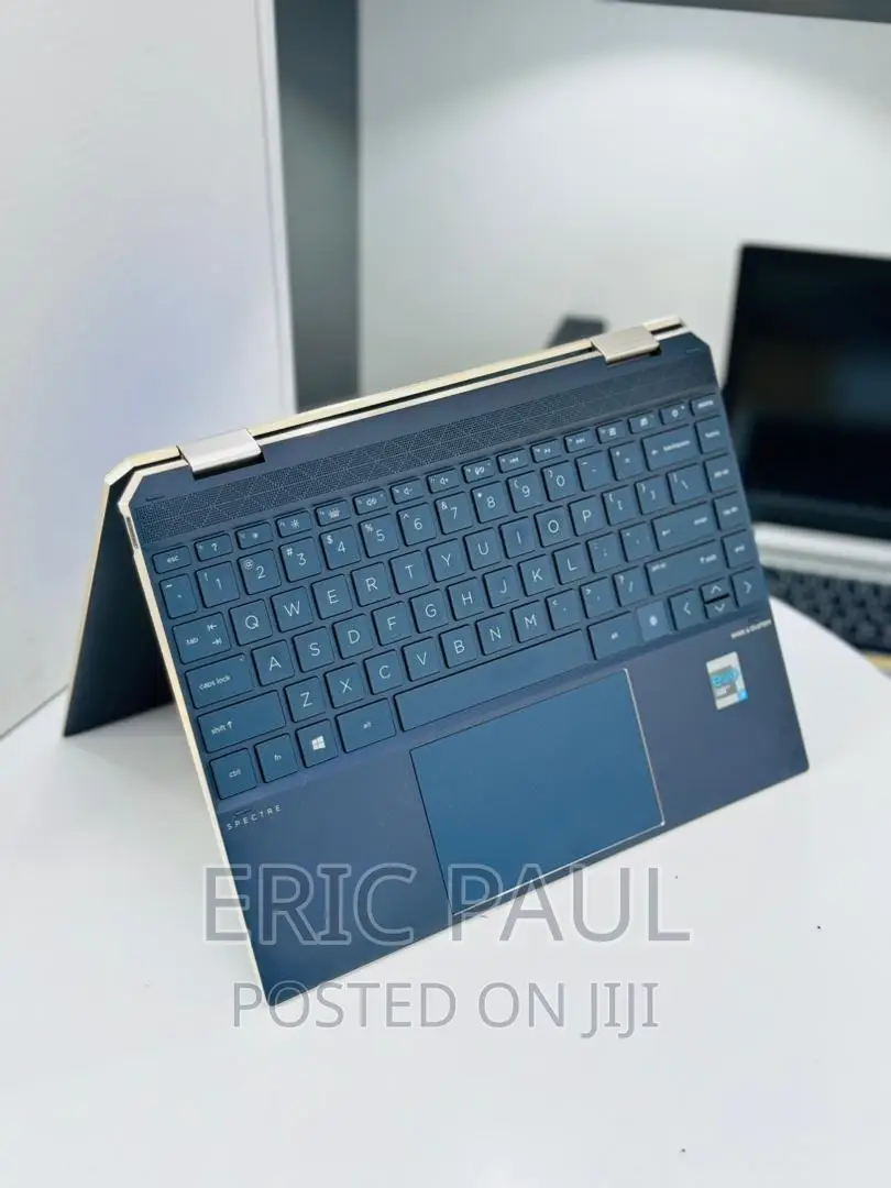 New Laptop HP Spectre X360 15 32GB Intel Core i7 SSD 512GB