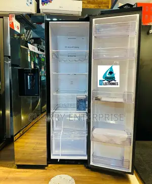 ORIGINAL SAMSUNG FRIDGE Side by Side RS 64 With Mirror 635 L