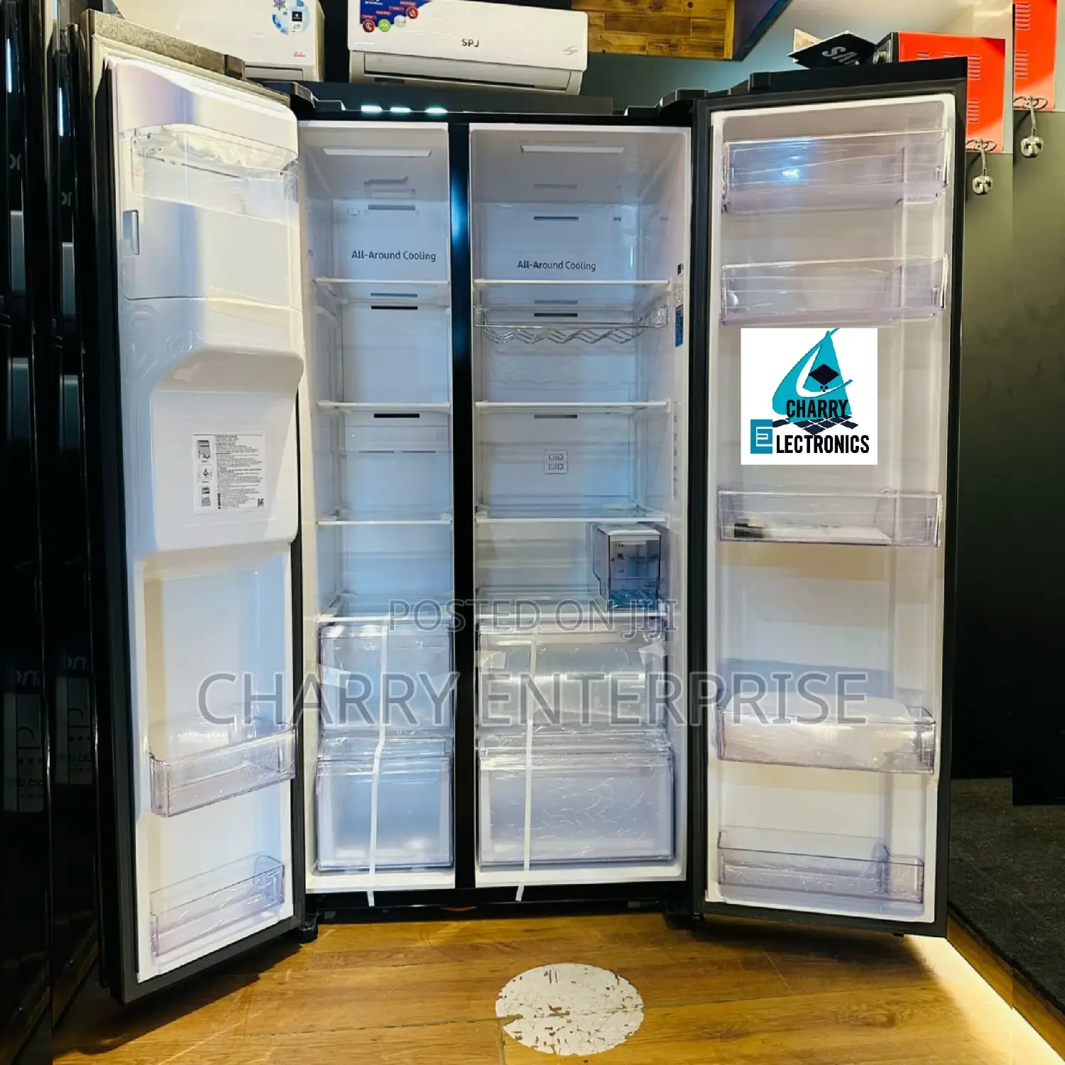 ORIGINAL SAMSUNG FRIDGE Side by Side RS 64 With Mirror 635 L
