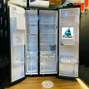ORIGINAL SAMSUNG FRIDGE Side by Side RS 64 With Mirror 635 L
